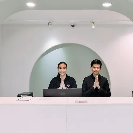 Tori Crown Hotel