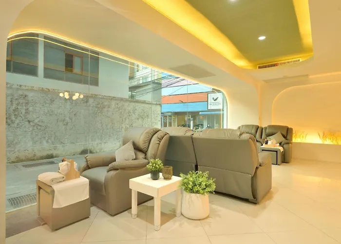 Tori Crown 酒店